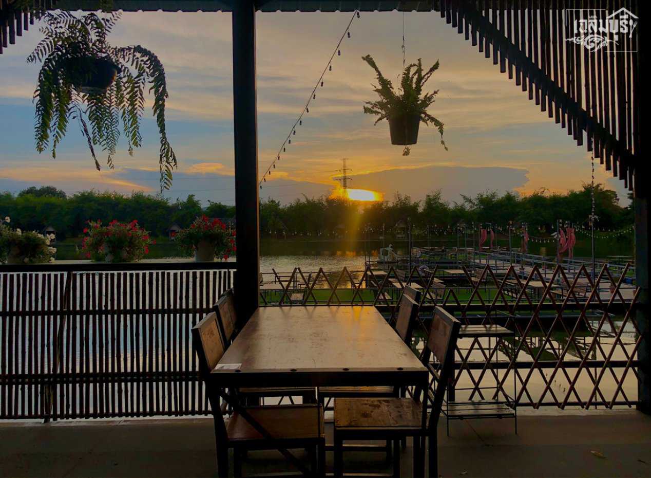 Chalermburi at Sriracha