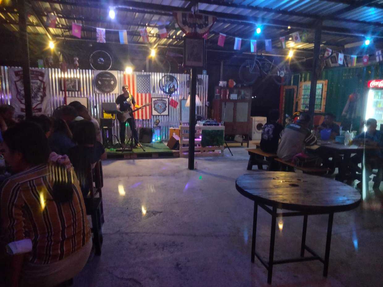 Raan Khrua Sangkasi Bang Na