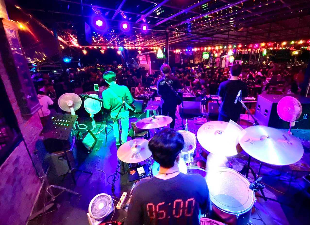 ส.เพลินจิต ชิล เอาท์ & เรสเตอรองท์